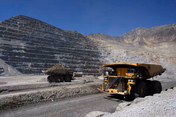 Anglo American registra leve aumento en producción de cobre impulsado por desempeño en Los Bronces