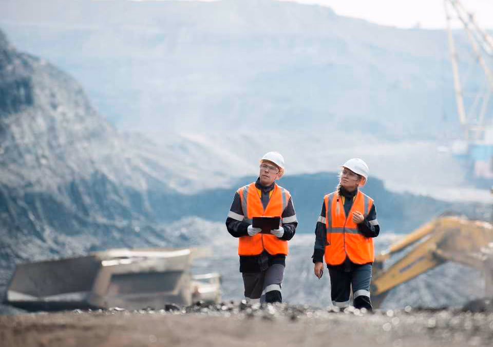Antofagasta Minerals: ¿Qué ofertas laborales hay disponibles y cómo postular?