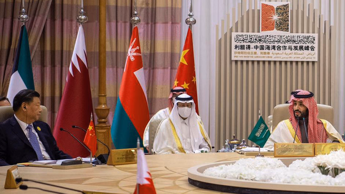 Arabia Saudí y China: hacia el petróleo en yuanes