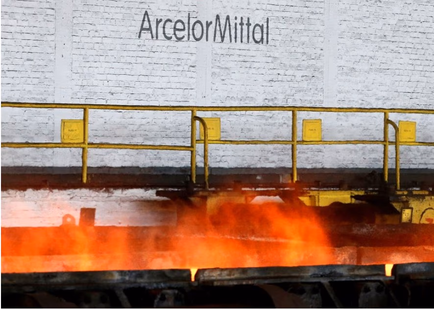 ArcelorMittal supera expectativas de beneficios por mayor demanda de acero