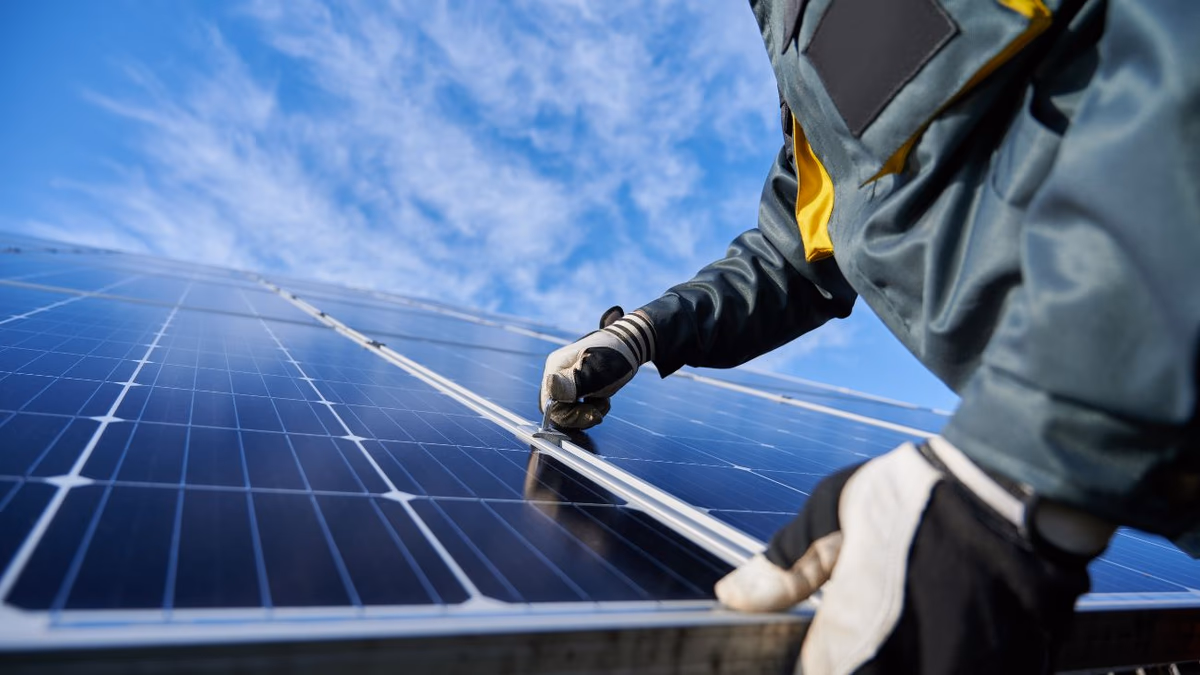 Argentina Acelera su Transición Energética con Proyectos de Energía Solar y Almacenamiento en 2025
