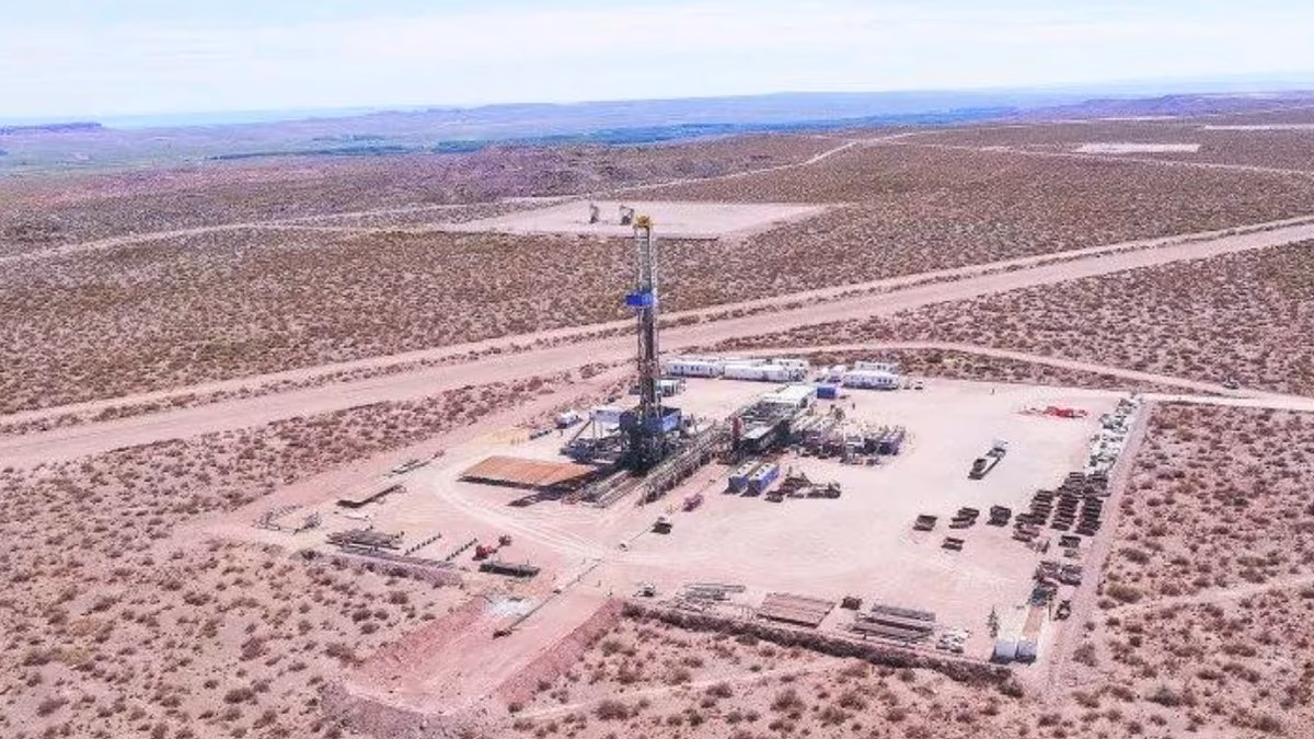 “Argentina debe acelerar su producción de gas antes de que las renovables la dejen atrás”, dice embajador en Chile