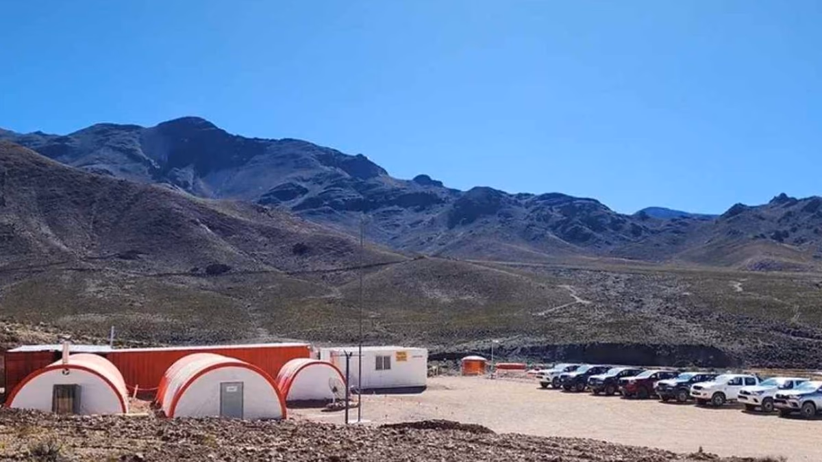 Argentina: Ejecutivos del Proyecto Brechas Vacas comparten avances con ministro de Minería de San Juan