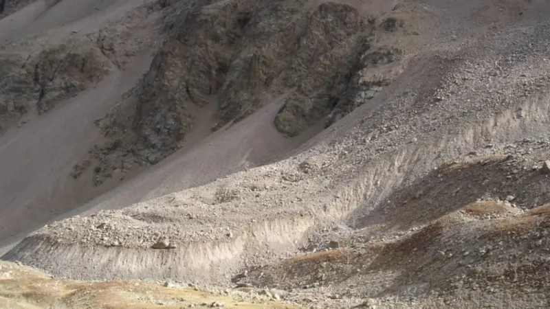 Argentina: Ley de Glaciares reforma redefine evaluación ambiental y abre nuevas opciones mineras en San Juan
