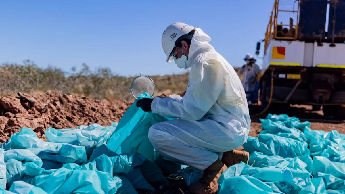 Australia extiende plazo de aprobación para oferta de $1.1 mil millones de SQM-Hancock por Azure