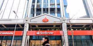 Banco Santander busca trabajadores en diversas regiones: Conoce cómo postular