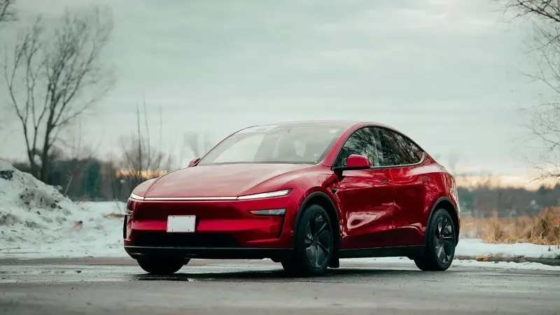 BancoEstado lanza créditos con tasas bajas para autos eléctricos e híbridos