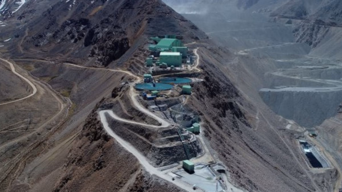 BHP estaría evaluando mejorar su oferta por Anglo y trata de convencer a los accionistas