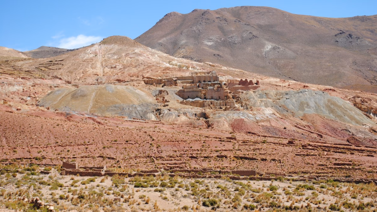 (Bolivia) El primer taladro escalonado Pulacayo de Prophecy intercepta 10 metros de mineralización