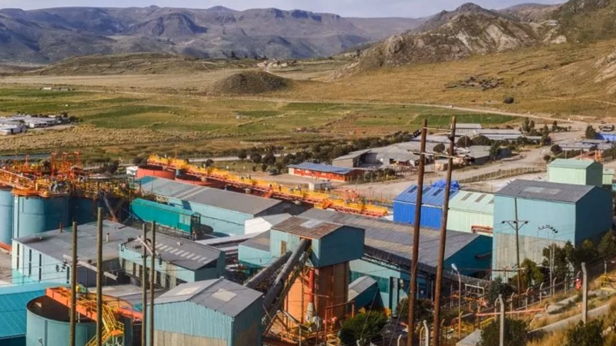 Bolsa de Perú celebra la llegada del brazo minero de Luksic al país: cierra con la mejor semana desde el 8 de mayo de 2009