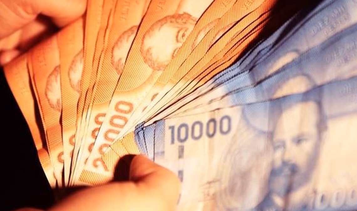Bonos de octubre: Revisa cuáles son los beneficios que se entregan a fin de mes