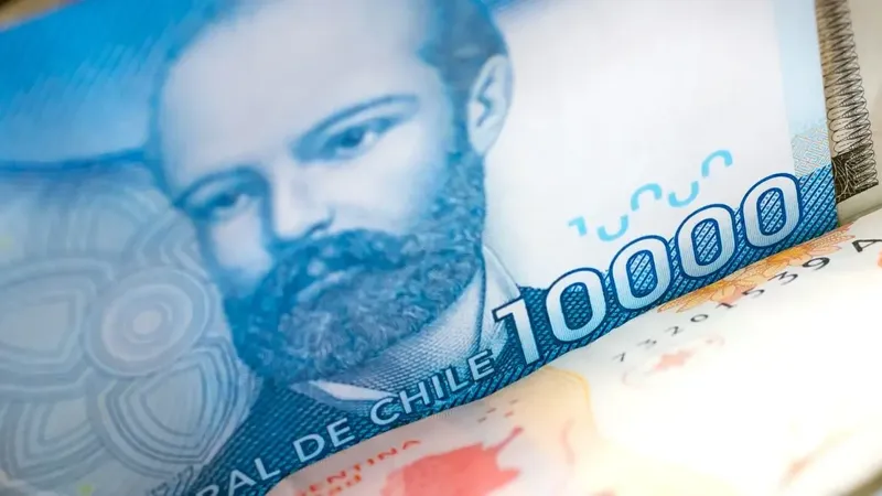 Bonos y beneficios que se pagan en abril en Chile: montos, requisitos y quiénes pueden recibirlos