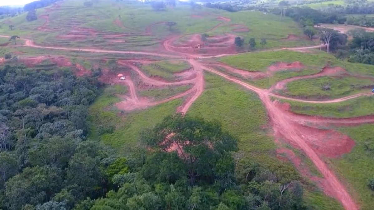 Brasil: Meridian Mining ensaya múltiples capas apiladas de Cu-Au-Ag de alta ley, incluido CD-544: 38,2 m @ 3,2 g / t AuEq desde 78,9 m