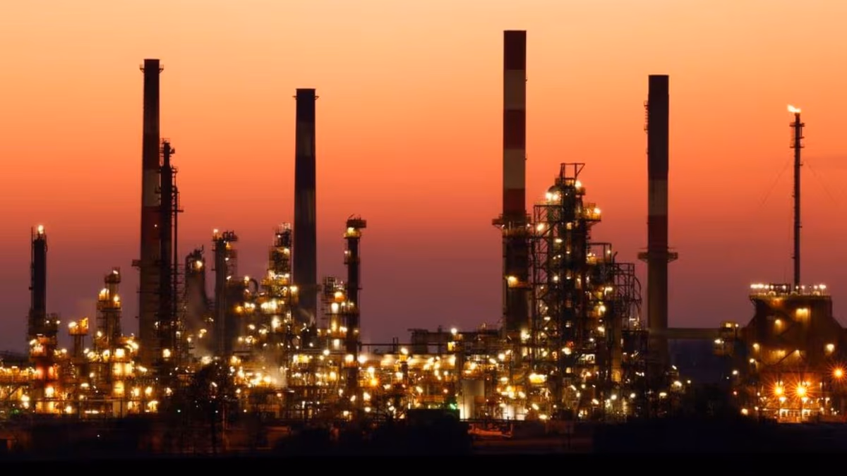 Caída del Petróleo: Perspectivas Económicas Globales Impactan el Mercado