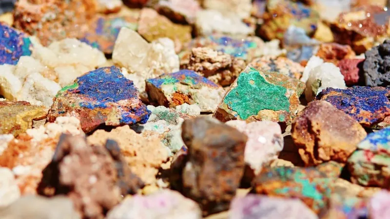 Canadá impulsa estrategia histórica para asegurar suministros de minerales críticos por US$ 6.4 mil millones