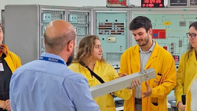 CCHEN detalla capacidades científicas en litio y refuerza rol regulatorio ante Subsecretaría de Minería