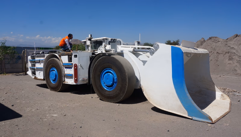 Centro nacional de pilotaje y AMTC expusieron sus capacidades tecnológicas