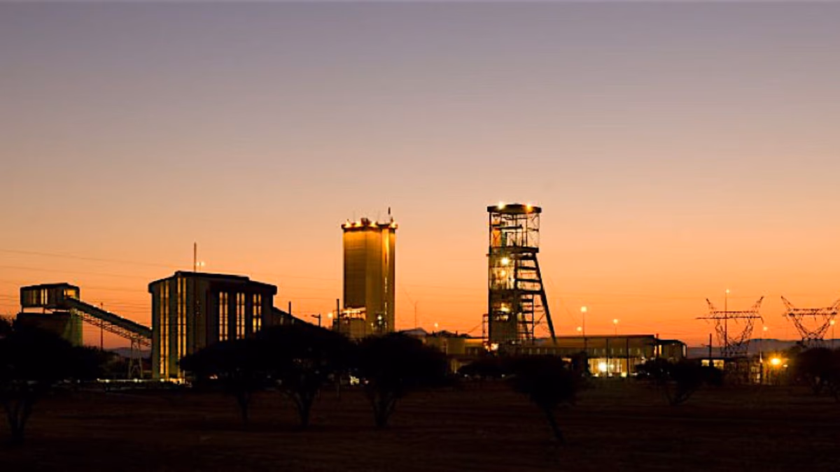 CEO de Northam dice que los mineros de platino sudafricanos enfrentan la peor crisis en décadas