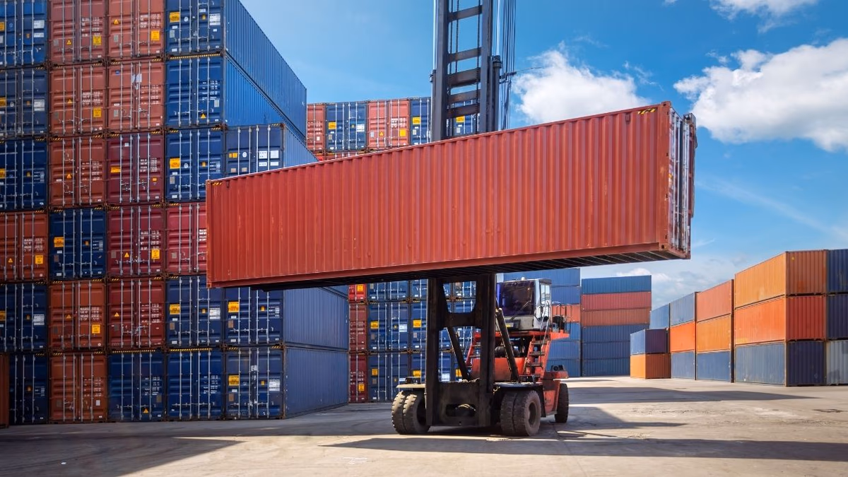 Exportaciones marcan récord: más de 6 mil empresas chilenas ya venden al exterior en 2025