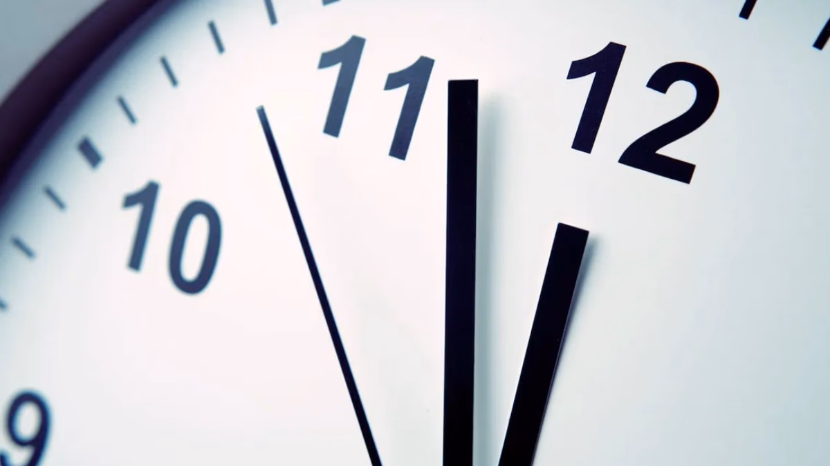 Chile se prepara para cambiar la hora y entrar al horario de verano