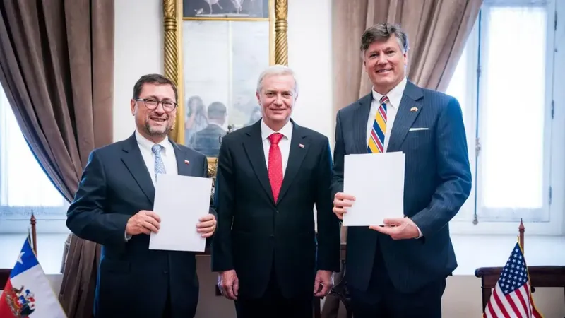 Chile y Estados Unidos avanzan en alianza minera sobre tierras raras y litio