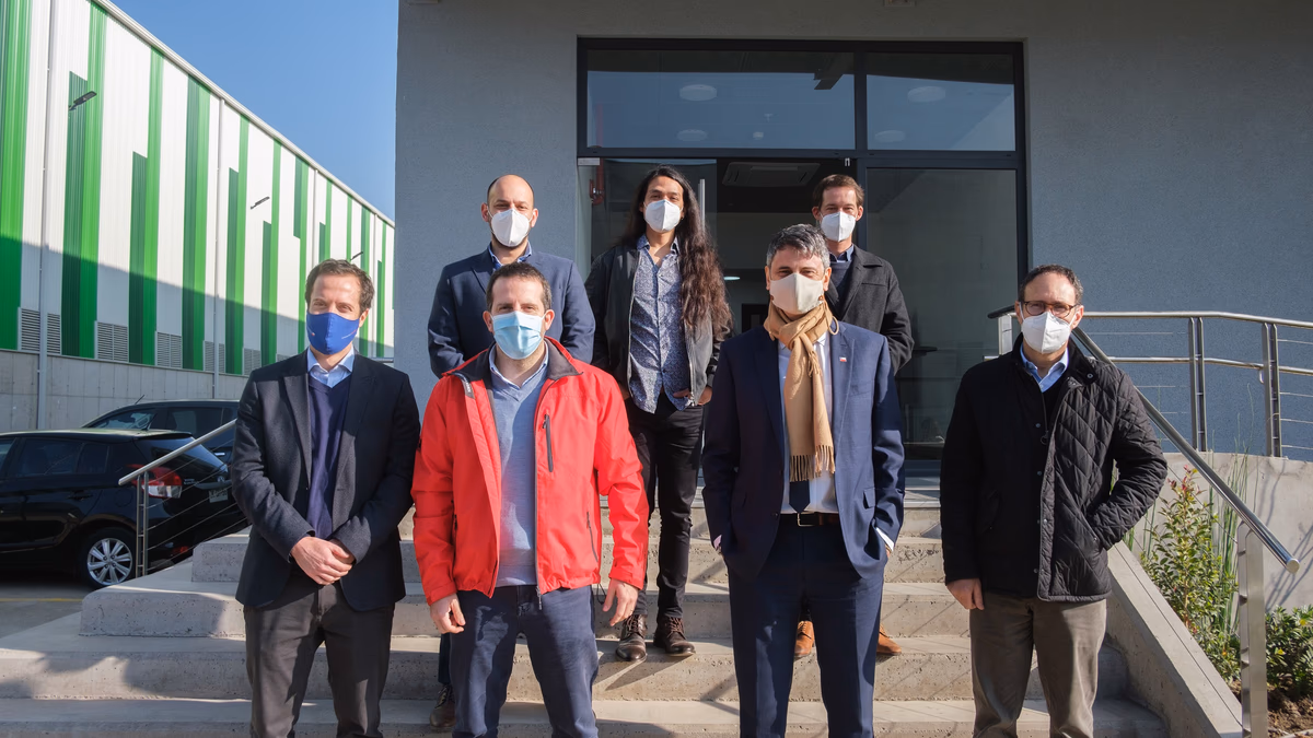 Chilenos construyen centro privado de nanotecnología más importante de Latinoamérica