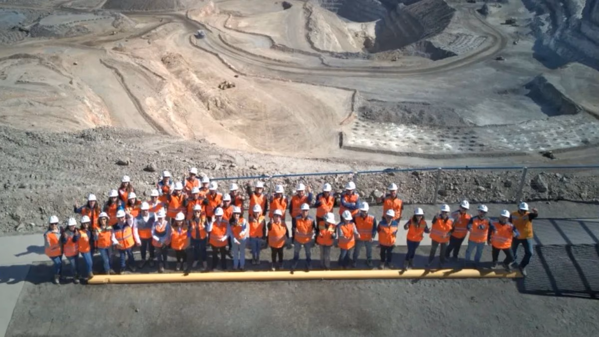 CMP y sindicatos trabajan juntos para optimizar la minería en Chile