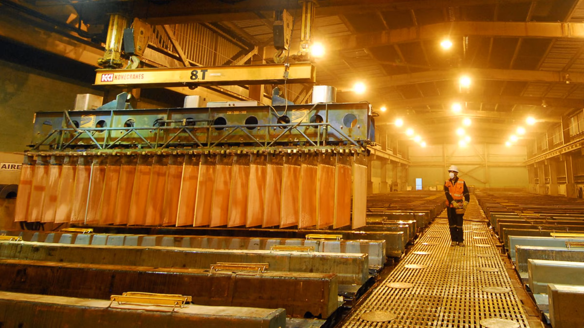 Cobre mantiene tendencia alcista y producción local acumula avance de 3,2%
