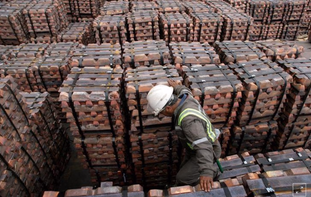 Cobre sube por cuarto día, mientras Trump alaba progresos comerciales