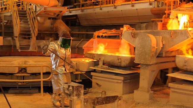 Cobre sube y se dirige a tercera semana seguida de alzas; zinc avanza