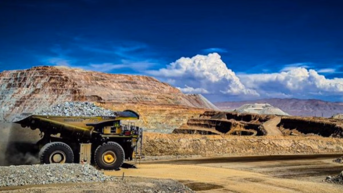 Cochilco baja por segundo año su estimación de producción de cobre de Chile para la próxima década