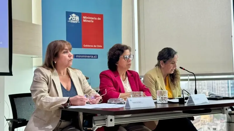 Cochilco presenta mayor cartera de proyectos mineros en una década por más de US$104.500 millones