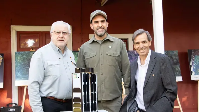Codelco presenta monitoreo de biodiversidad con satélite e IA: el piloto mapeó 5.870 hectáreas en Loncha y 515 en el Humedal Campiche