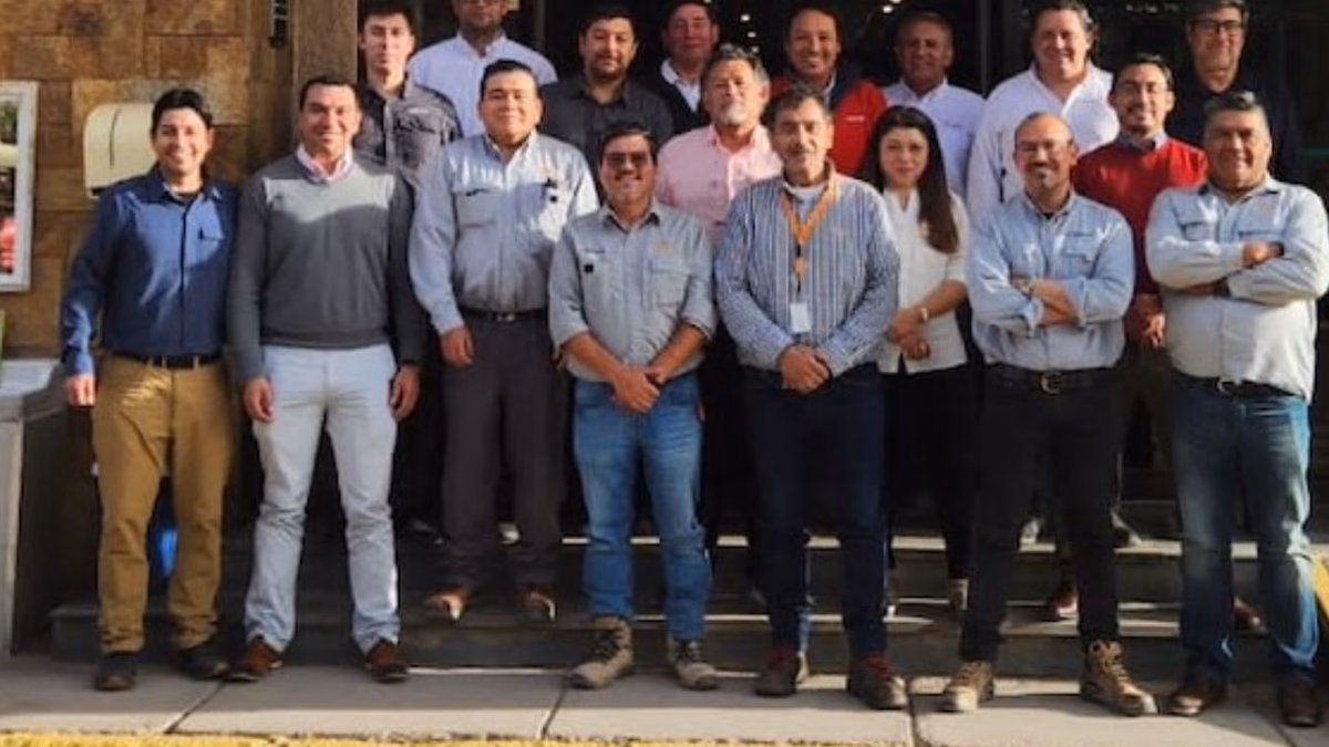 Codelco Salvador y empresa explosivos realizaron primer taller de tronadura en el marco de la operación Rajo Inca