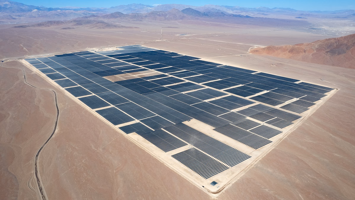 Codelco y Colbún reafirman su compromiso ambiental con nuevo contrato de energía 100% renovable
