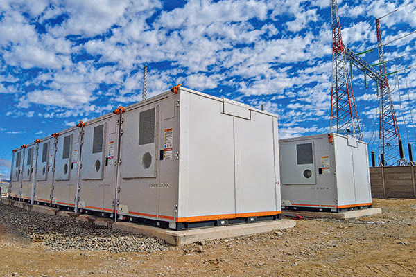 Colbún ingresa a evaluación ambiental proyecto fotovoltaico y de baterías con inversiones por US$ 450 millones