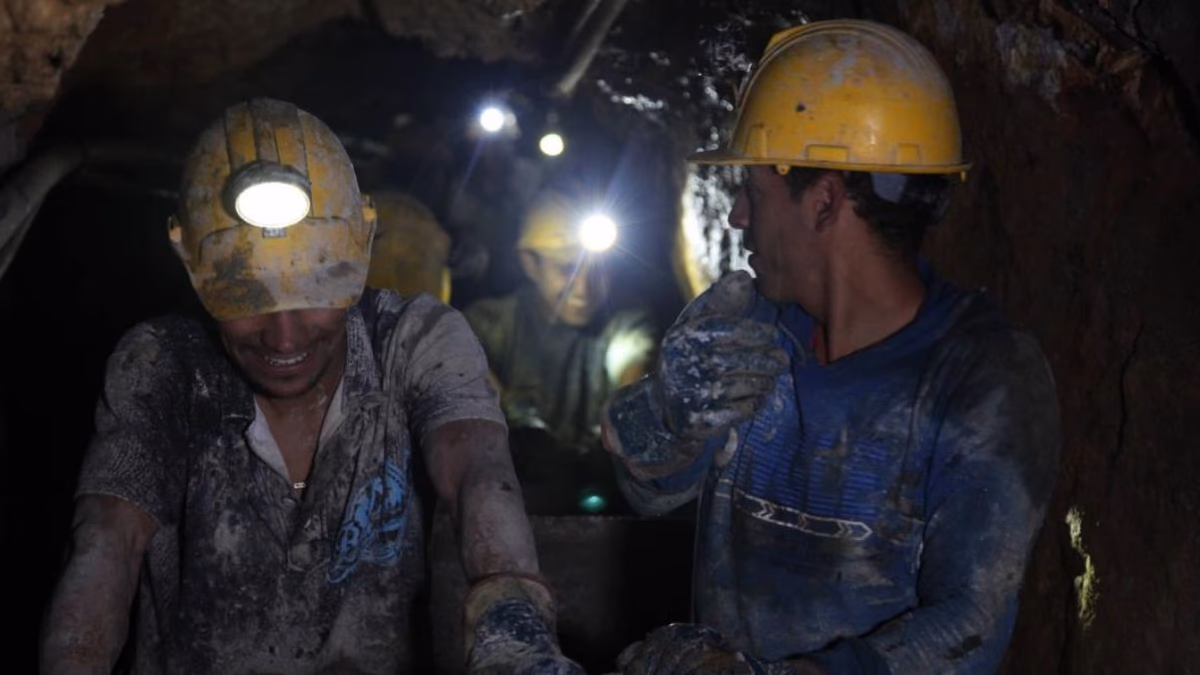Colombia: Descubrimiento de minerales en Soto Norte: Potencial económico y desafíos ambientales.
