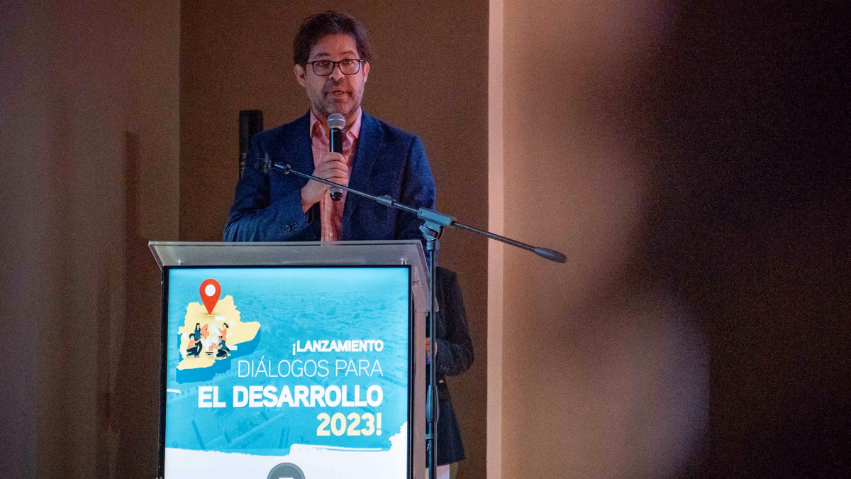 Con baile, reconocimientos e ideas innovadoras partieron Diálogos para el Desarrollo 2023 en María Elena
