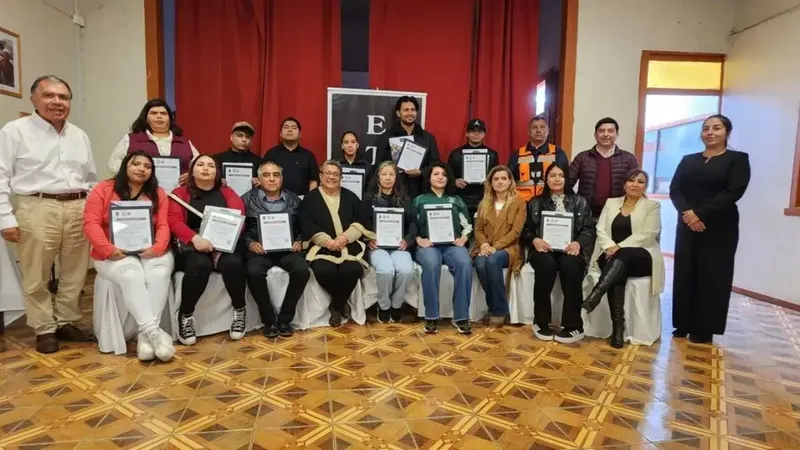 Concluyen cursos de capacitación en Tierra Amarilla con apoyo de PUCOBRE