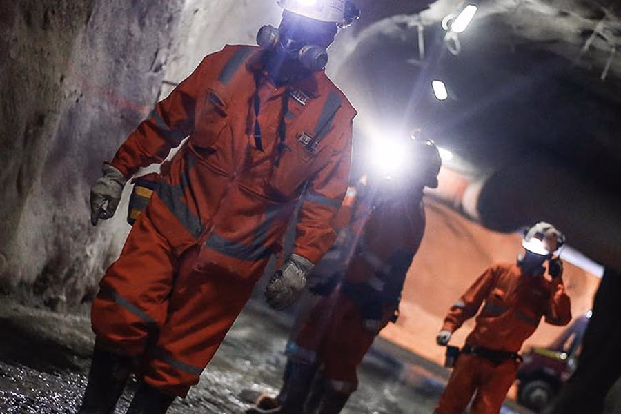 Consigue trabajo y busca trabajadores en Avisos Mineros
