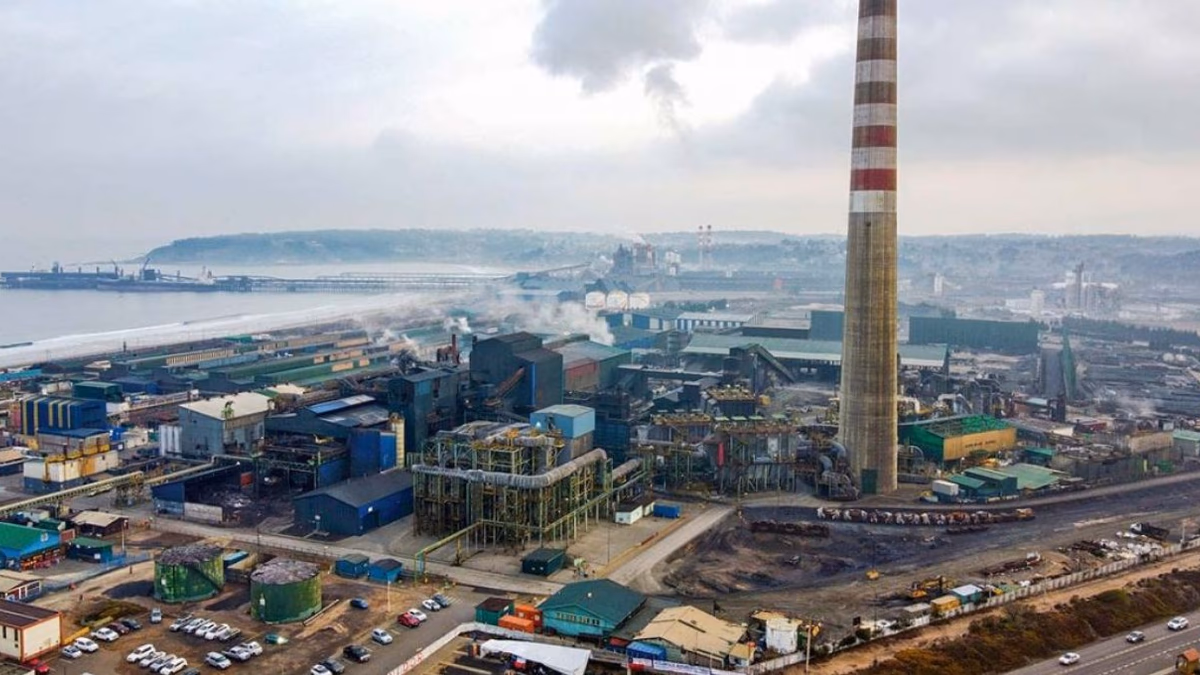 Corte Suprema emite fallo que obliga a bajar emisiones de Enap, Codelco y AES en Quintero-Puchuncaví