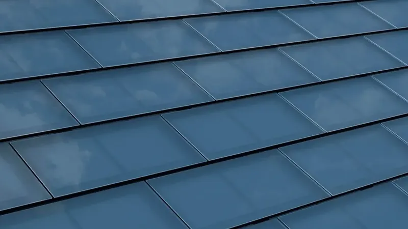 Crean primeras tejas solares de perovskita, combinación perfecta de diseño y energía