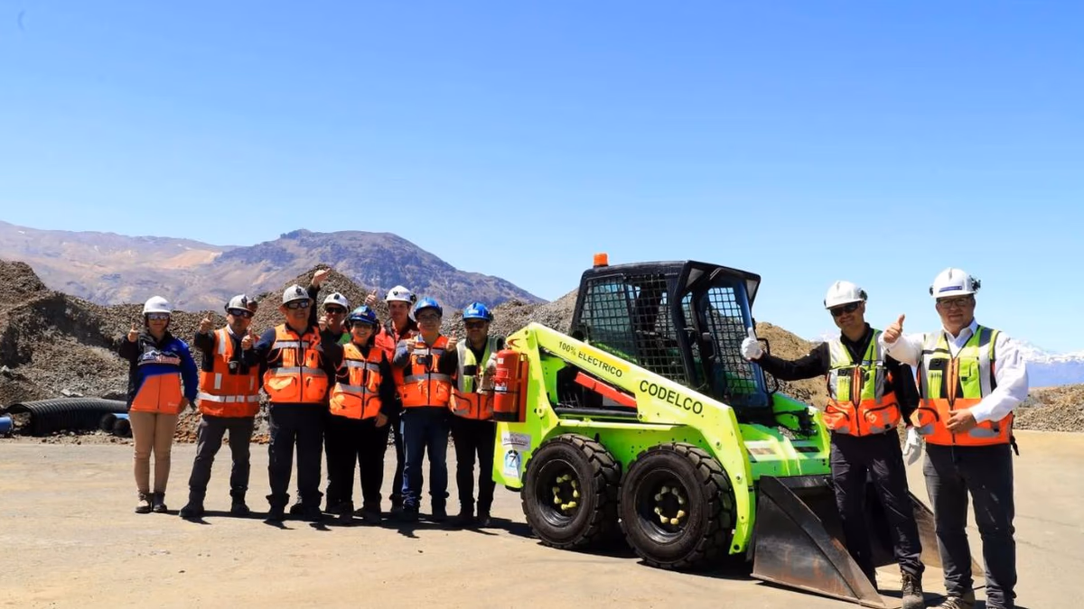 Debuta Minicargador eléctrico en División El Teniente aportando a la electromovilidad minera