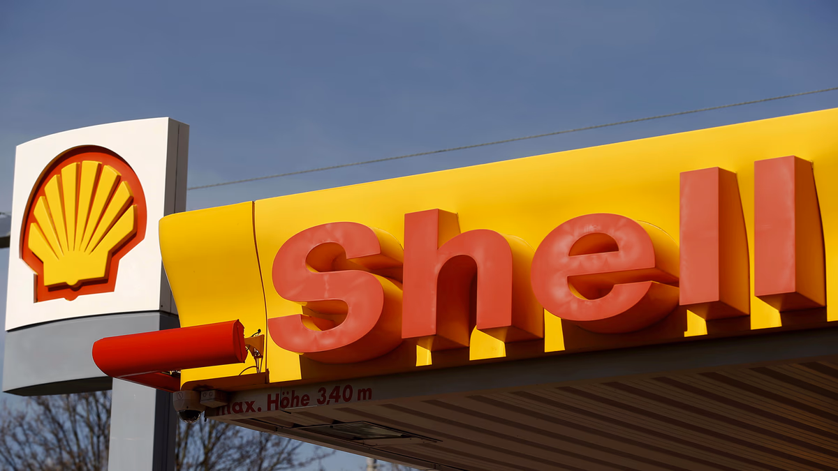 Descubre cómo los lubricantes Shell Helix Ultra con Tecnología PurePlus optimizan tu auto para la revisión técnica 2025
