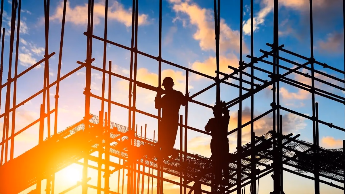 Desempleo en Chile baja a 8,6% en trimestre junio–agosto de 2025, según el INE