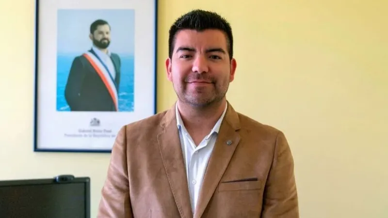 Designan a Darío Andrés Fernández Serei como líder de la transición energética en Arica y Parinacota