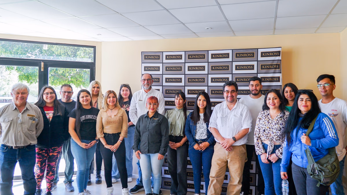 Diez nuevas mujeres se suman a Kinross con el programa de Operadores Trainee