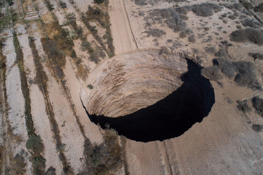 Dirección General de Aguas aplica la multa máxima a Minera Ojos del Salado por caso del socavón en Tierra Amarilla