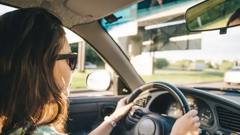 Documentos obligatorios en el auto: 9 ítems y la multa que puede llegar a 1,5 UTM en 2026