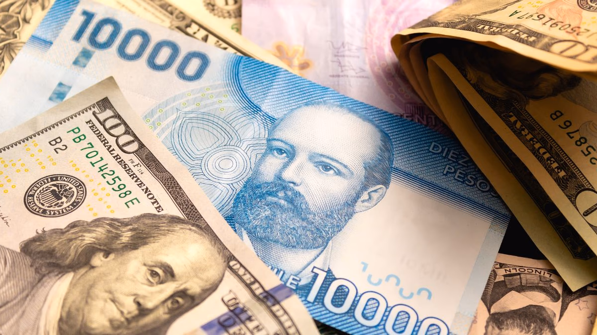Dólar supera los $1.000 en Chile ante aumento de tensiones entre EE.UU. y China